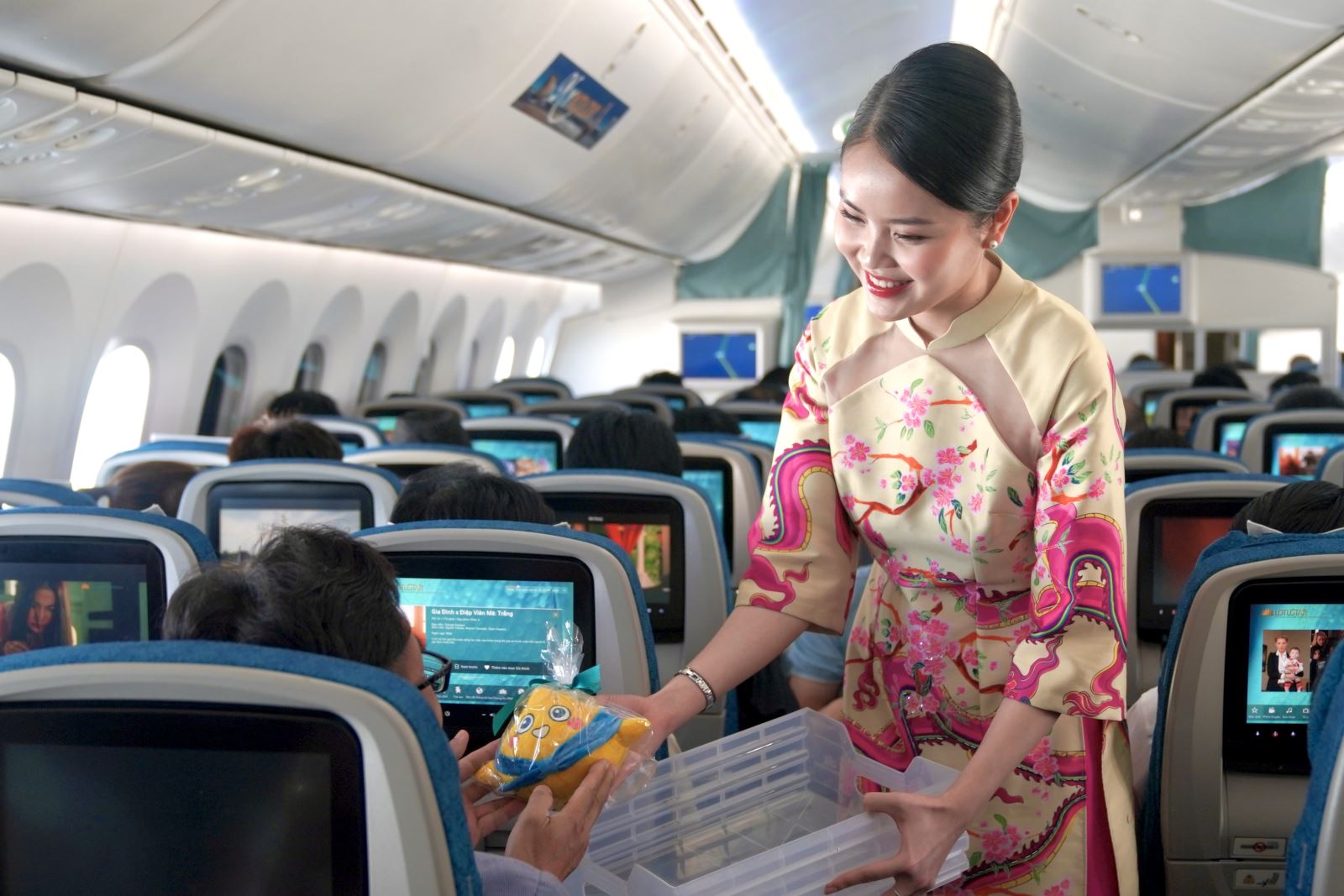 Đón Tết trên độ cao 10 000 mét cùng Vietnam Airlines